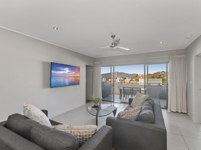 803 / 122 Walker Street, Townsville City