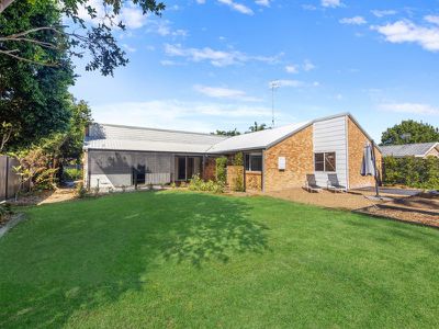 1 Farne Court, Tewantin