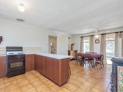 28 Compass Circle, Yanchep