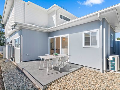 4 / 216 Princes Highway, Albion Park Rail