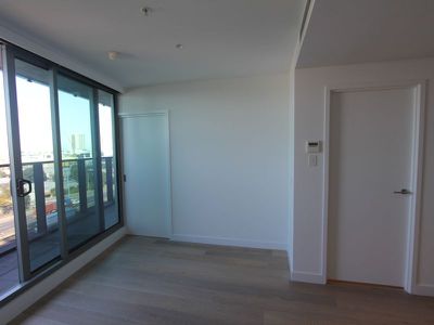 906W / 42 Balston Street, Southbank