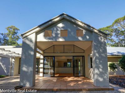 64 Ensbey Road, Flaxton