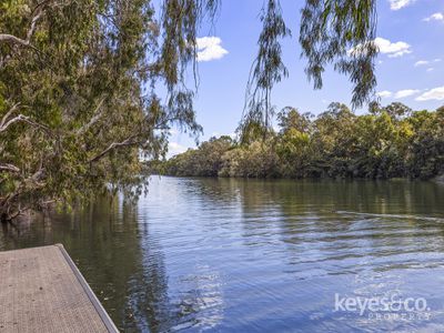 11 Ellesons Place, Douglas