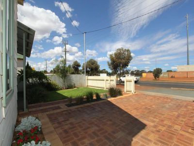 182 Piccadilly Street, Kalgoorlie