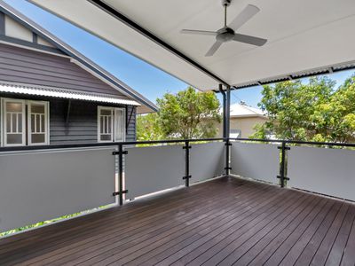 2 / 25 Charles Street, Cairns North