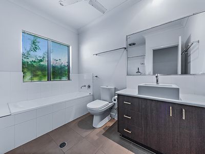 28 Parker Road, Cannonvale