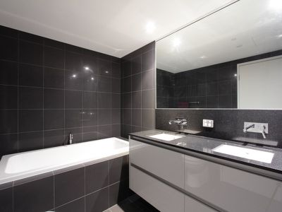 1107 / 96 Bow River, Burswood