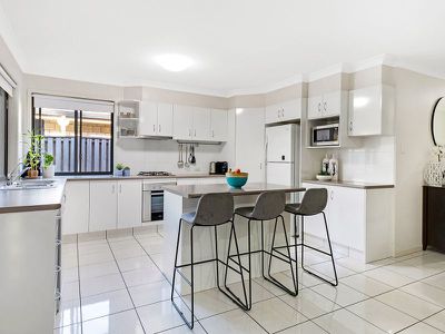 6 Ansett Way, Upper Coomera
