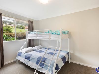 2 / 4 Warbler Crescent, North Narooma