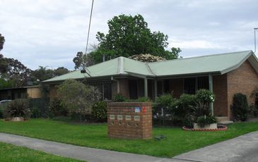1 / 10 Station Street, Officer
