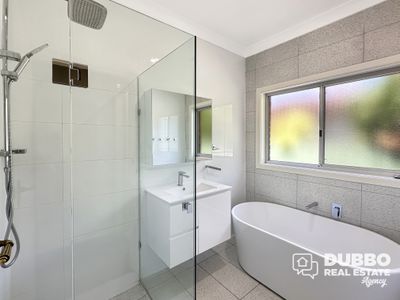 45 Taylor Street, Dubbo