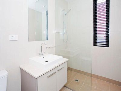 104 / 100 Western Beach Road, Geelong