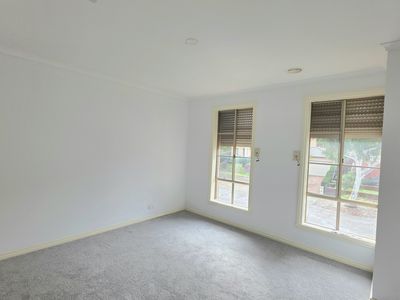3 Denison Place, Roxburgh Park