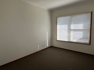4 / 92 Aphrasia Street, Newtown