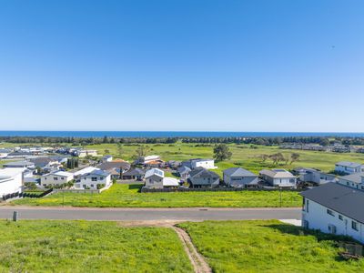 17 Cherry Hills Crescent, Normanville