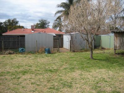 35 Meadowbank Drive, Dubbo