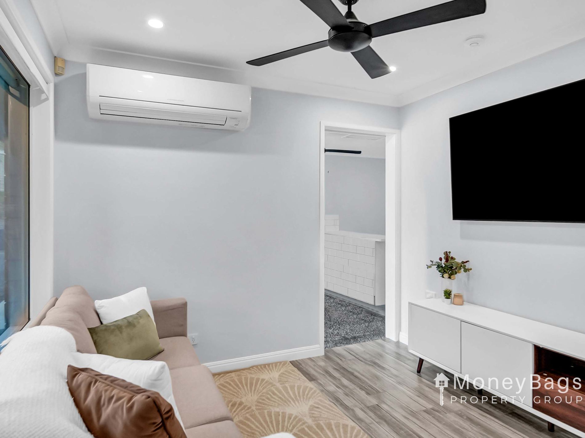 18-20 Cassia Court , Cedar Vale