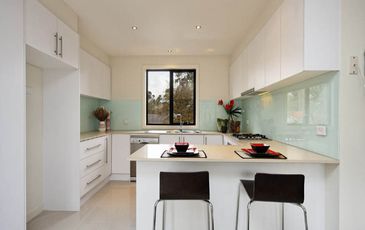 1 / 4 Harkaway Road, Berwick