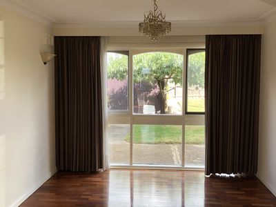 783 Elgar Road, Doncaster