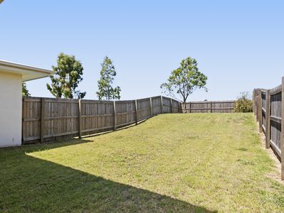 1 & 2  / 28 Weebah Place, Cambooya