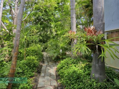 8 Fifth Ave, Woodgate