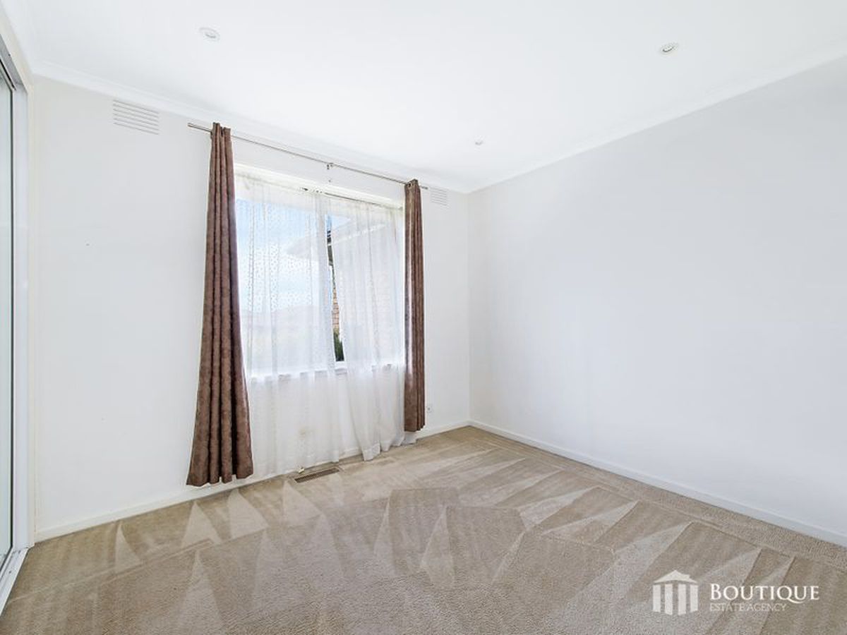 1 / 2 Nordic Road, Dandenong North
