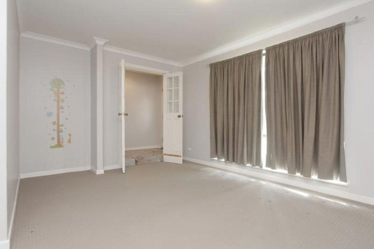 75 Lysander Drive, Heathridge