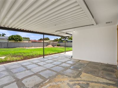 5 Pavo Close, Rockingham