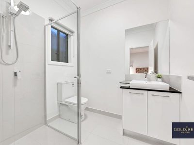 32 Peninsula Crescent, Craigieburn