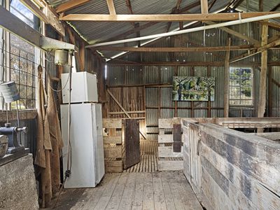 2115 HIGHLANDS ROAD, Whiteheads Creek