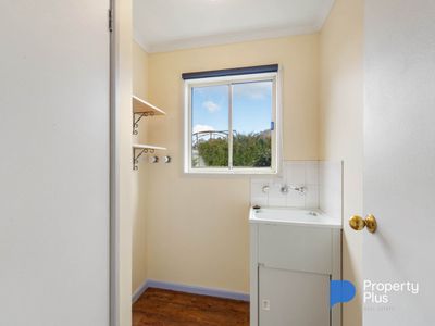 11 Allingham Street, Golden Square