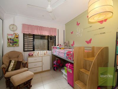 5 Belyando Bend, Douglas