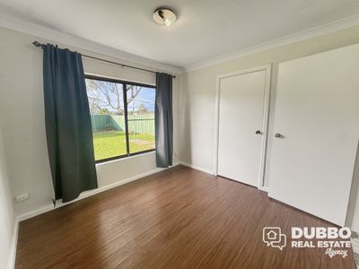 1 Newcombe Court, Dubbo