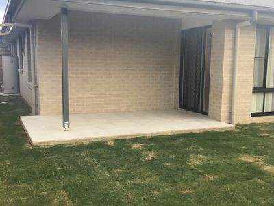 1 / 13 Sharp Cres, Branyan