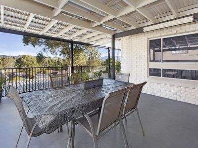 73 Thirroul Road, Kanahooka