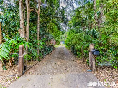 11 Waranga Crescent, Burringbar