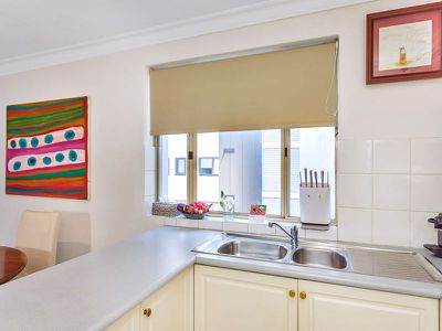 13 / 17 Emerald Terrace, West Perth