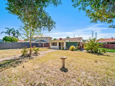 12 Placid Court, South Lake