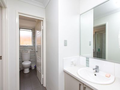 5 Tobar Road, Dalyellup