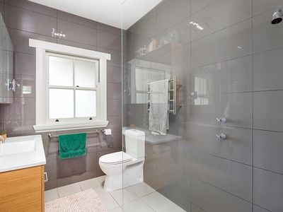 10 Jetty Road, Cygnet