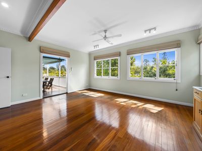 63 Mccaul Street, Taringa