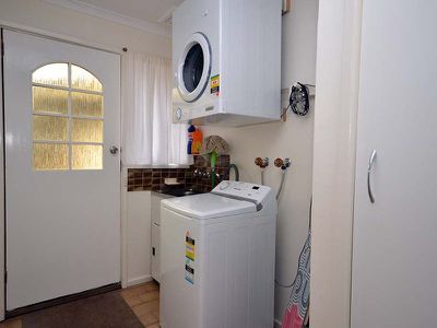7 Young Crescent, Tawonga South