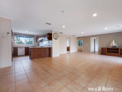 1 Gretel Court, Hampton Park