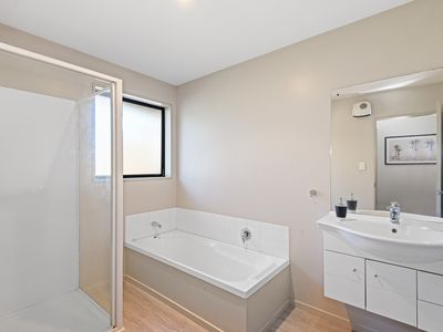 12C Chaucer Street, Rolleston