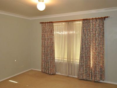 4 Mcdonnell Street, Forbes
