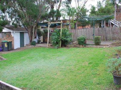 16 Deeson Place, Dapto