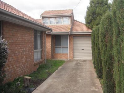 2 / 4 Goegan Street, Werribee