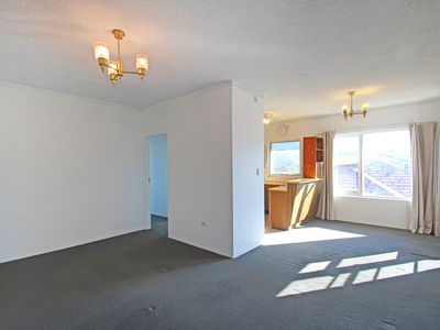 12 / 37 Kings Road, Brighton-le-sands