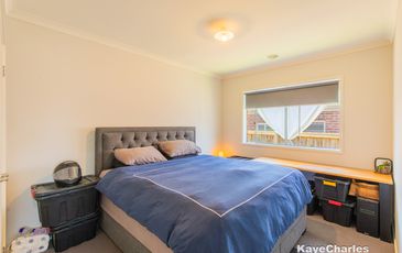 57 Grant Parade, Officer