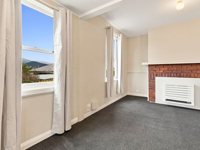 2 / 22 Sunnyside Road, New Town